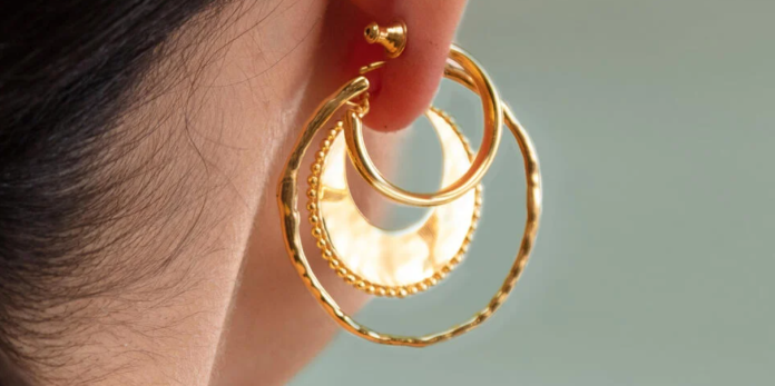 Bold Gold Earring Styles To Make A Statement
